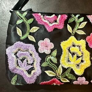 Marlo Floral Embroidered Black Clutch